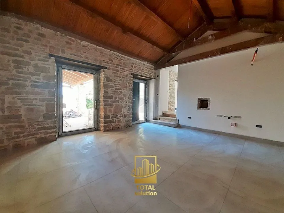 istra, barban, obnovljena stancija 180 m2 sa bazenom, okućnica 2000 m2 - slika 18