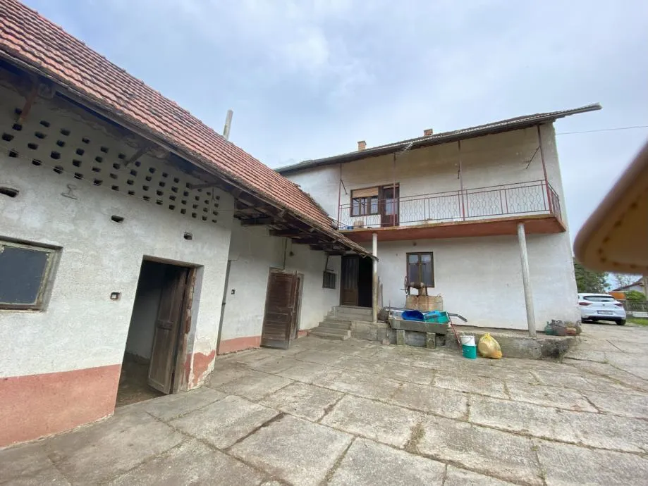 kuća: zabrđe, 250.00 m2 (prodaja) - slika 2