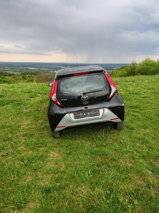 toyota aygo 1,0 vvt-i - slika 6