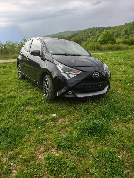 toyota aygo 1,0 vvt-i - slika 2