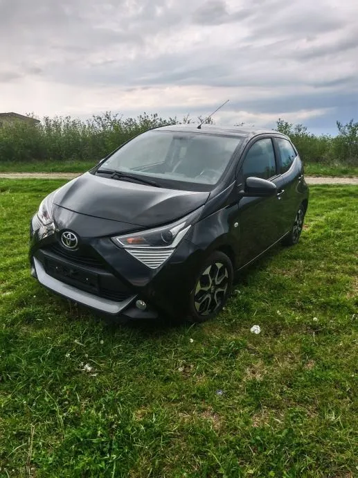 toyota aygo 1,0 vvt-i - slika 3