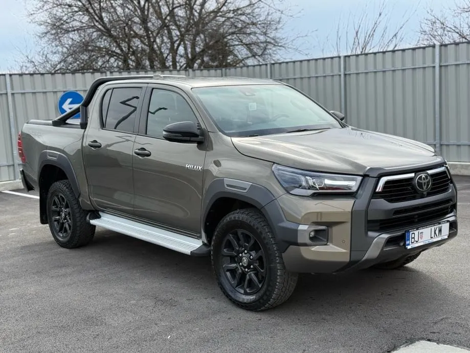 toyota hilux invincible 2.8 full - slika 3