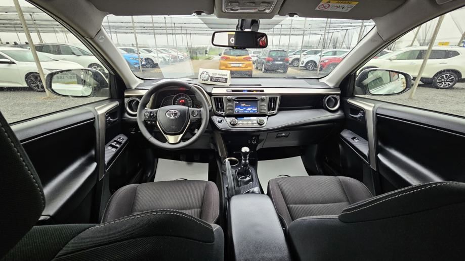 toyota rav4 2,0 d-4d,4x4,climatronic,tempomat,kamera,alu 18,jamstvo - slika 10