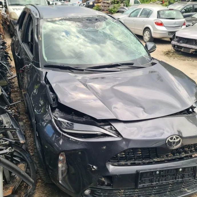 toyota yaris cross 1.5 hev automatik - slika 3