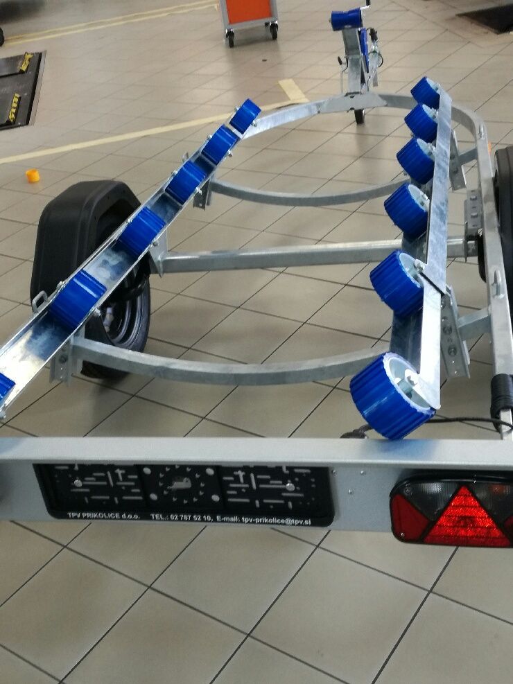 tpv – prikolica za vodeni skuter 750 r - slika 2
