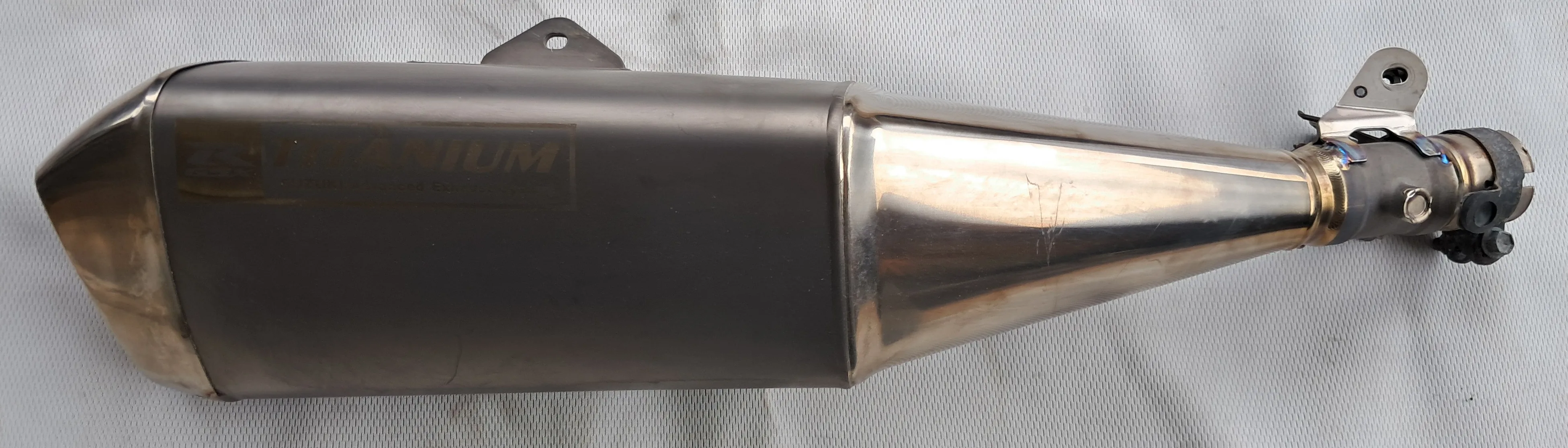 SUZUKI GSX-R 1000 - Auspuh 41G0 (Titanium) - Pula
