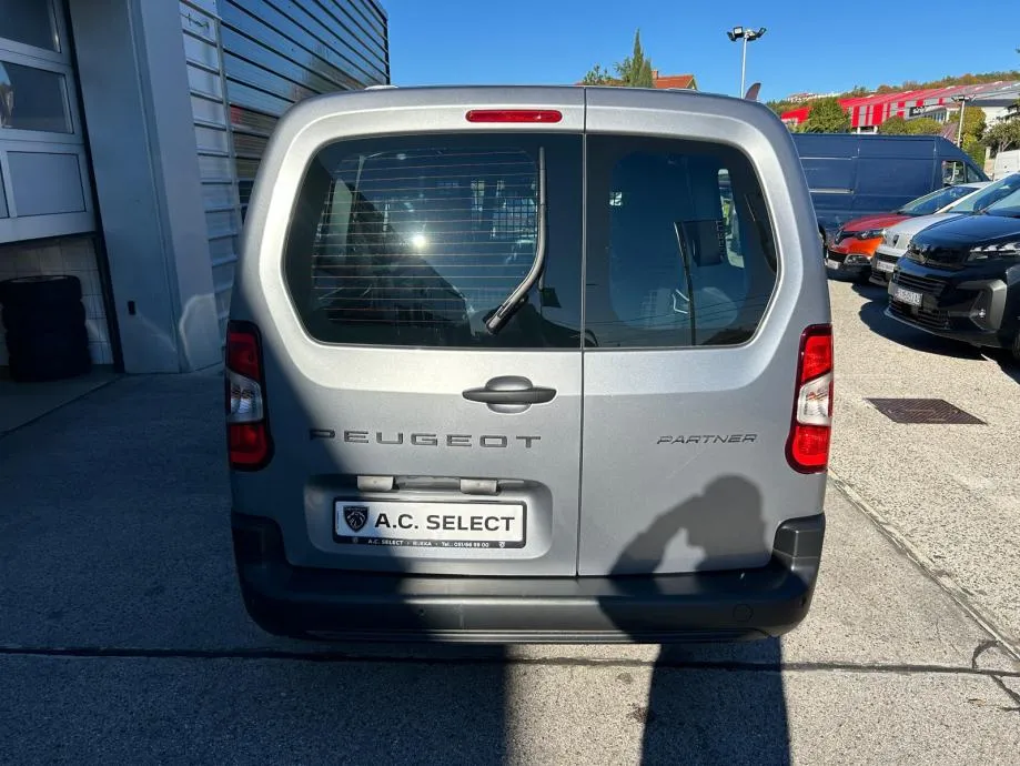 peugeot partner l2 cabin crew 1.5 bluehdi 130 - 2024. - rezerviran! - slika 5