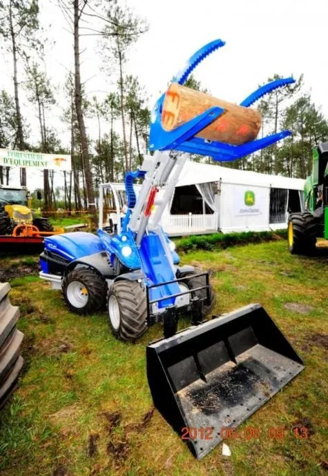 utovarivač multione 6.3 sa teleskopom i pogonom 4 x 4 - slika 8