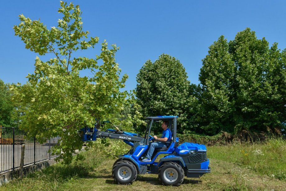 utovarivač multione 11.6 k sa teleskopom i pogonom 4 x 4 - slika 6