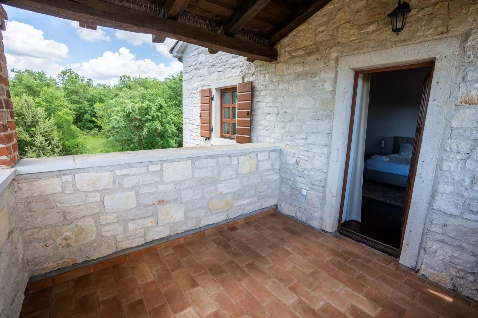 ekskluziva agencije-sveti lovreč-rustikalna vila sa bazenom (prodaja) - slika 2