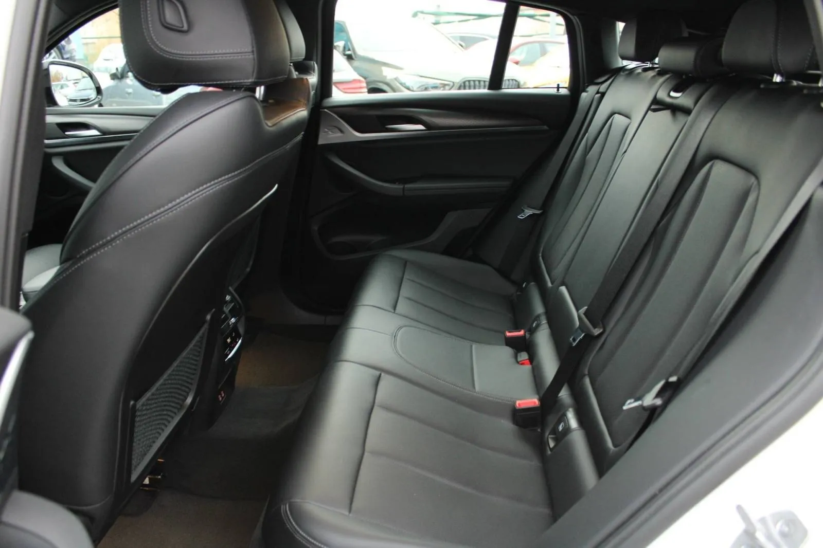 bmw x4 20d xdrive automatik m-paket *led, navigacija, kamera* - slika 10