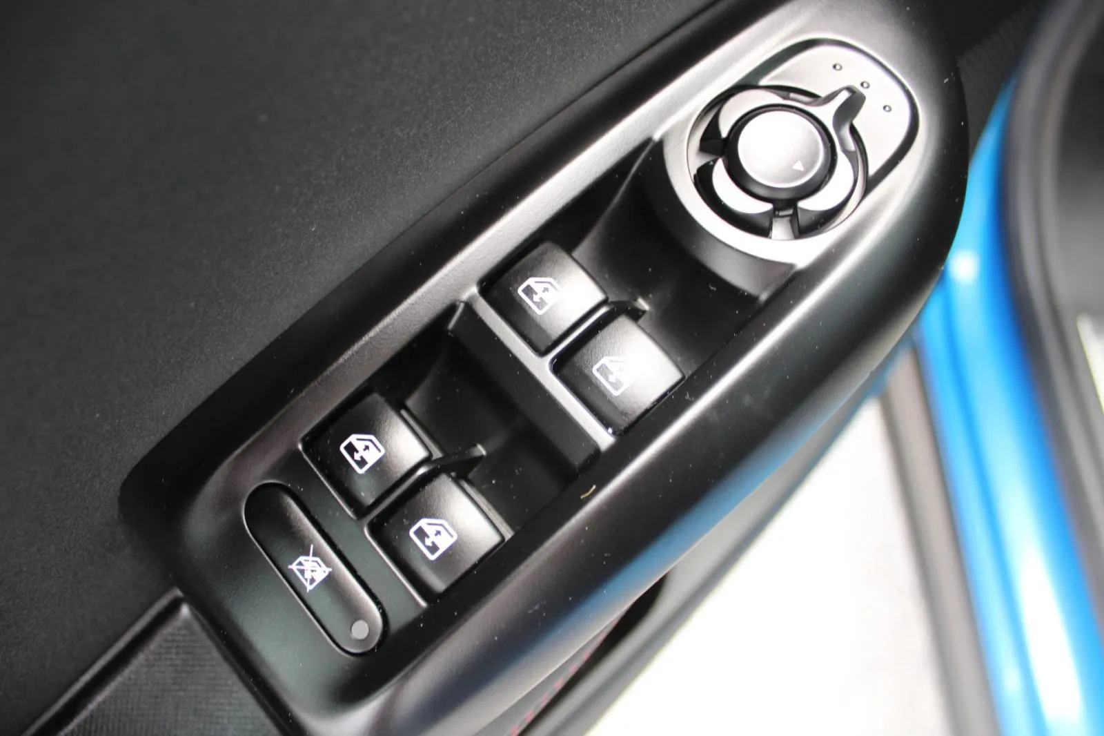 alfa romeo tonale plug in hybrid q4 veloce 280ks automatik - slika 16