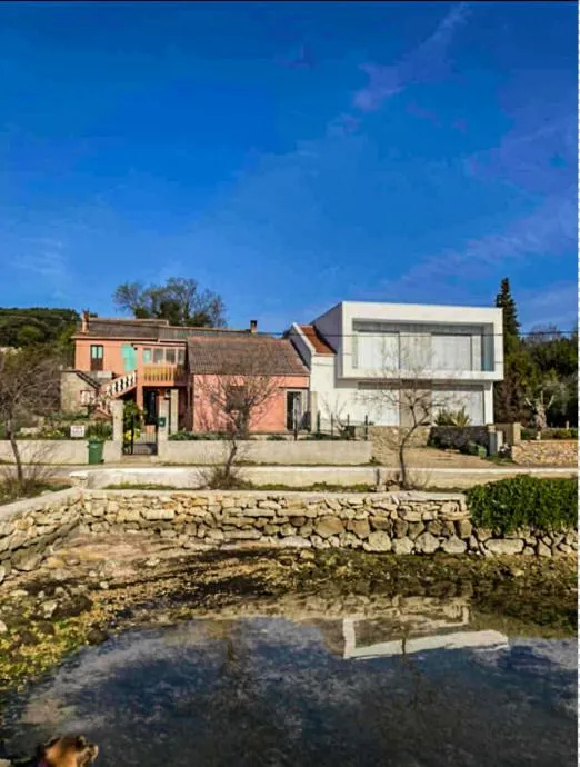 otok ugljan, lukoran – prvi red do mora (prodaja) - slika 2