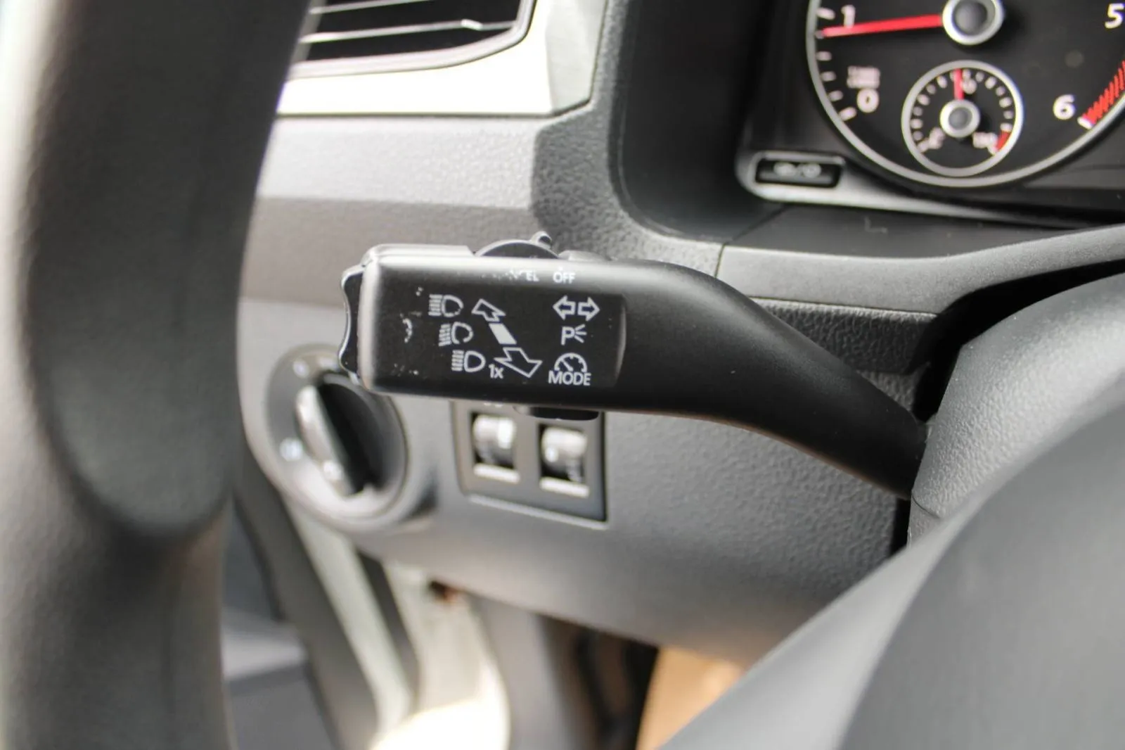 vw caddy maxi 2.0 tdi 7 sjedala - slika 16
