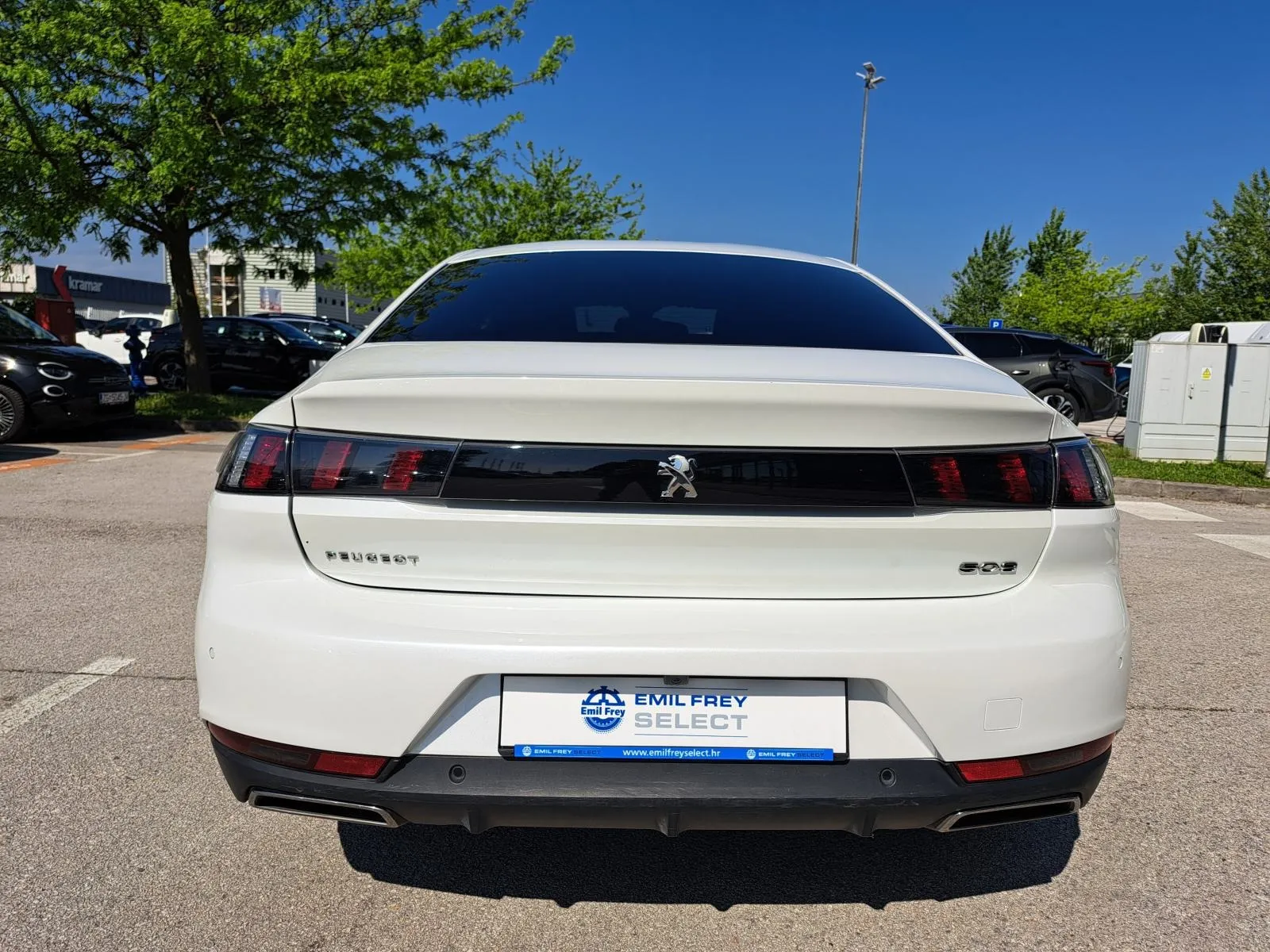 peugeot 508 bluehdi 130 allure eat8 - slika 7