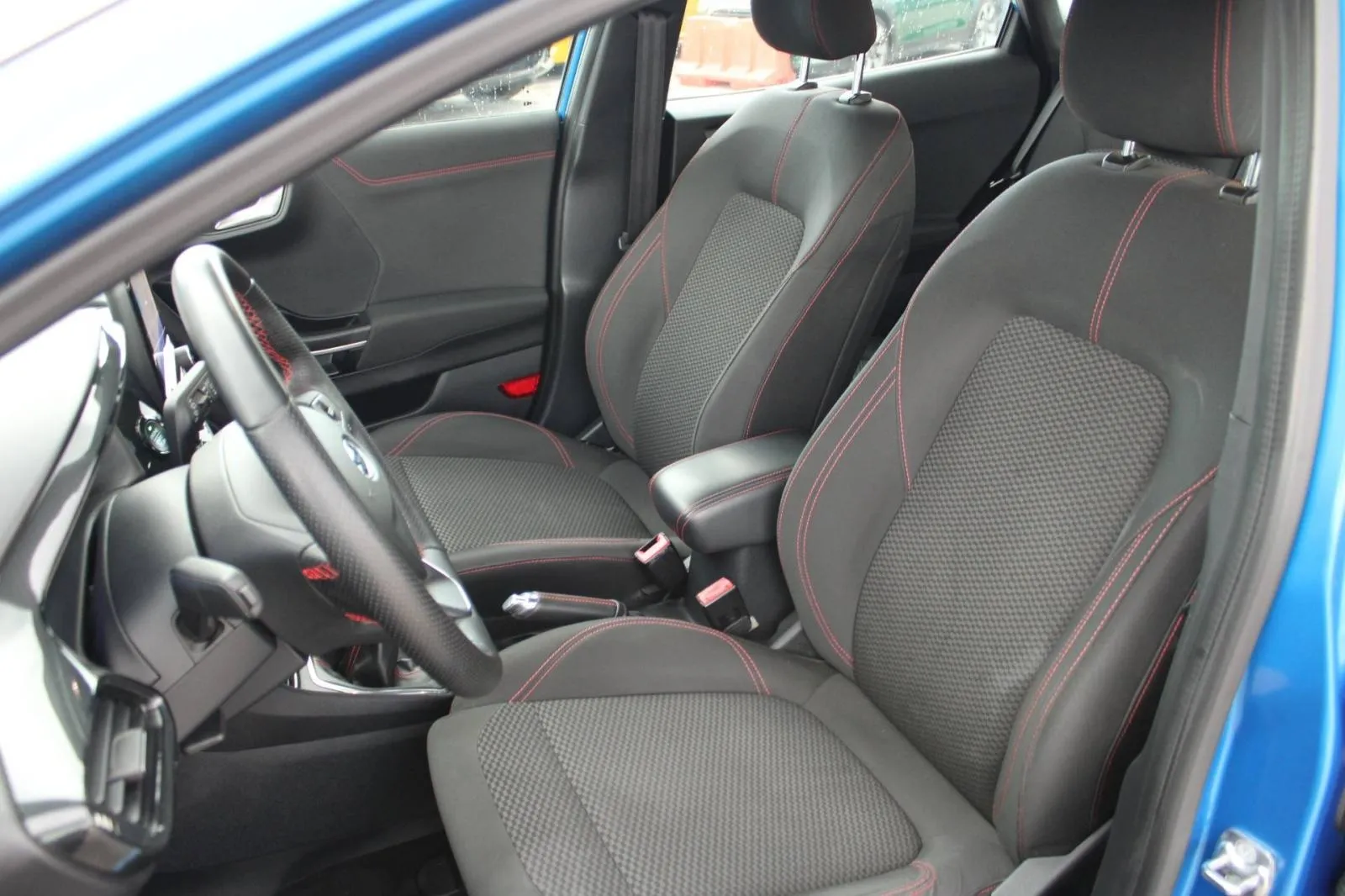 ford puma 1.0 ecoboost st-line - slika 14