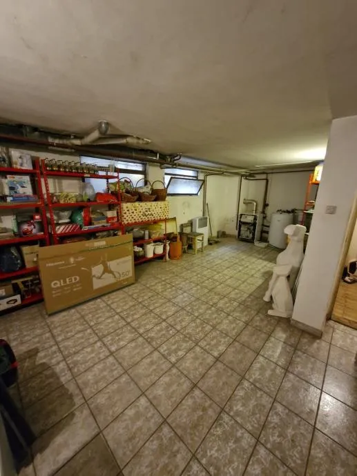 kuća: vinkovci, centar, katnica, 250.00 m2 - slika 14