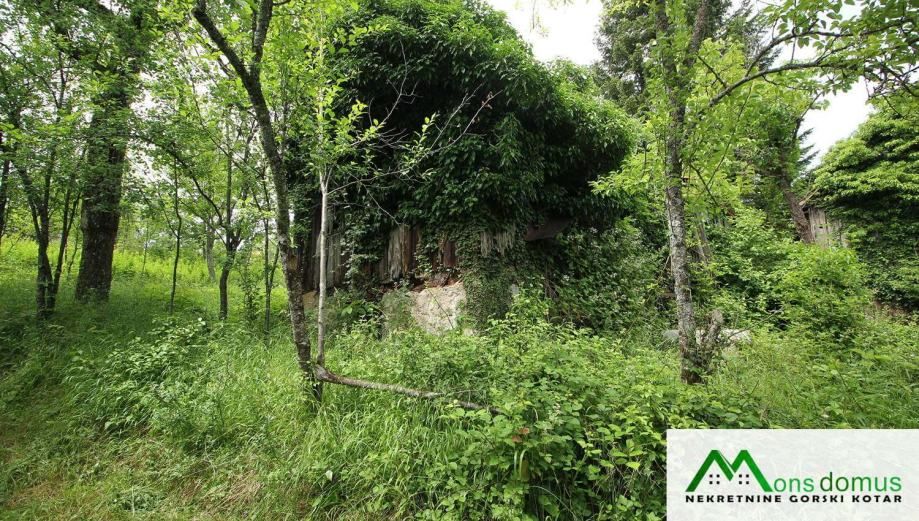 u selu, a sa strane (prodaja) - slika 4