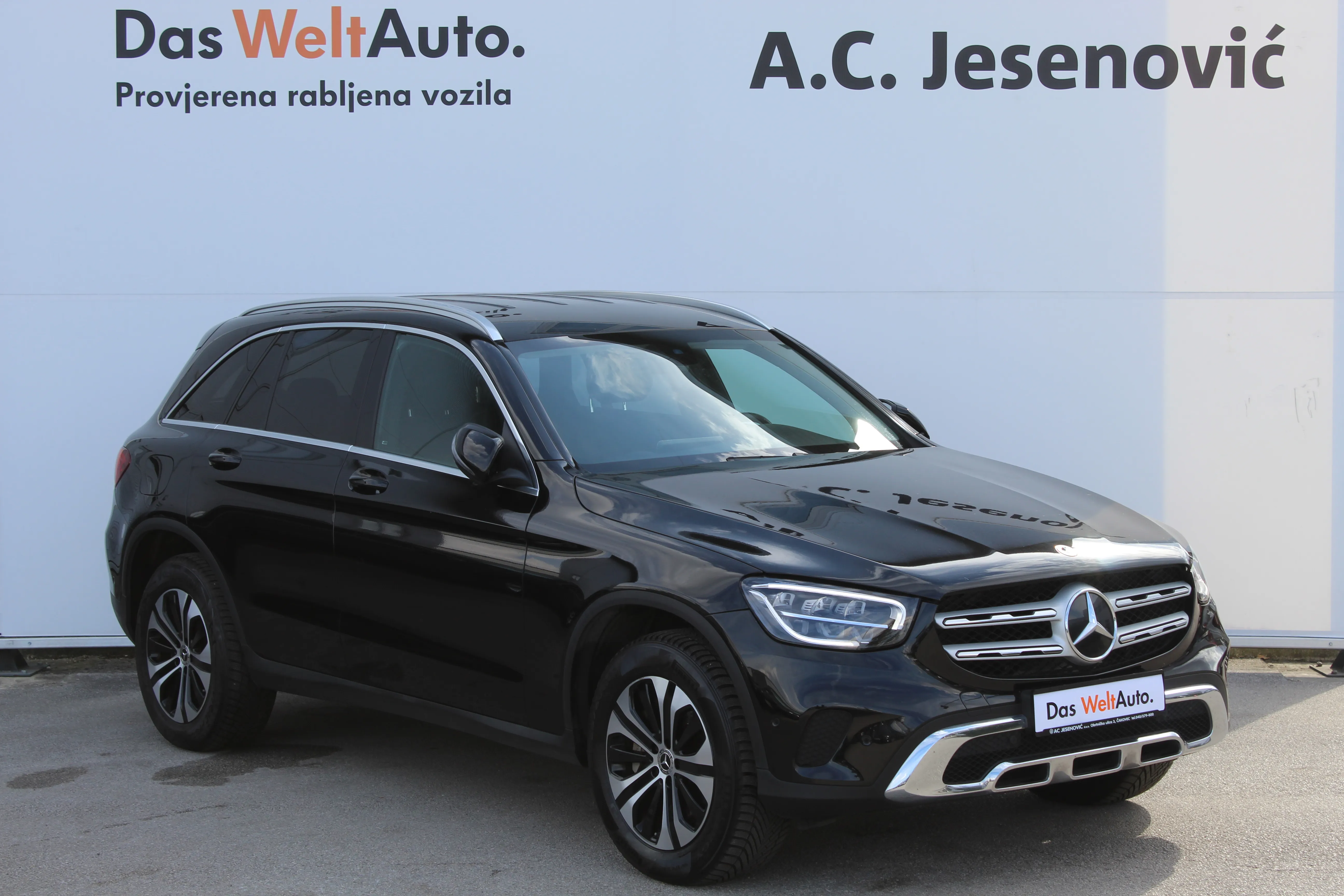 13120 mercedes-benz glc 300 de 4matic aut. *ponuda dana* - slika 4