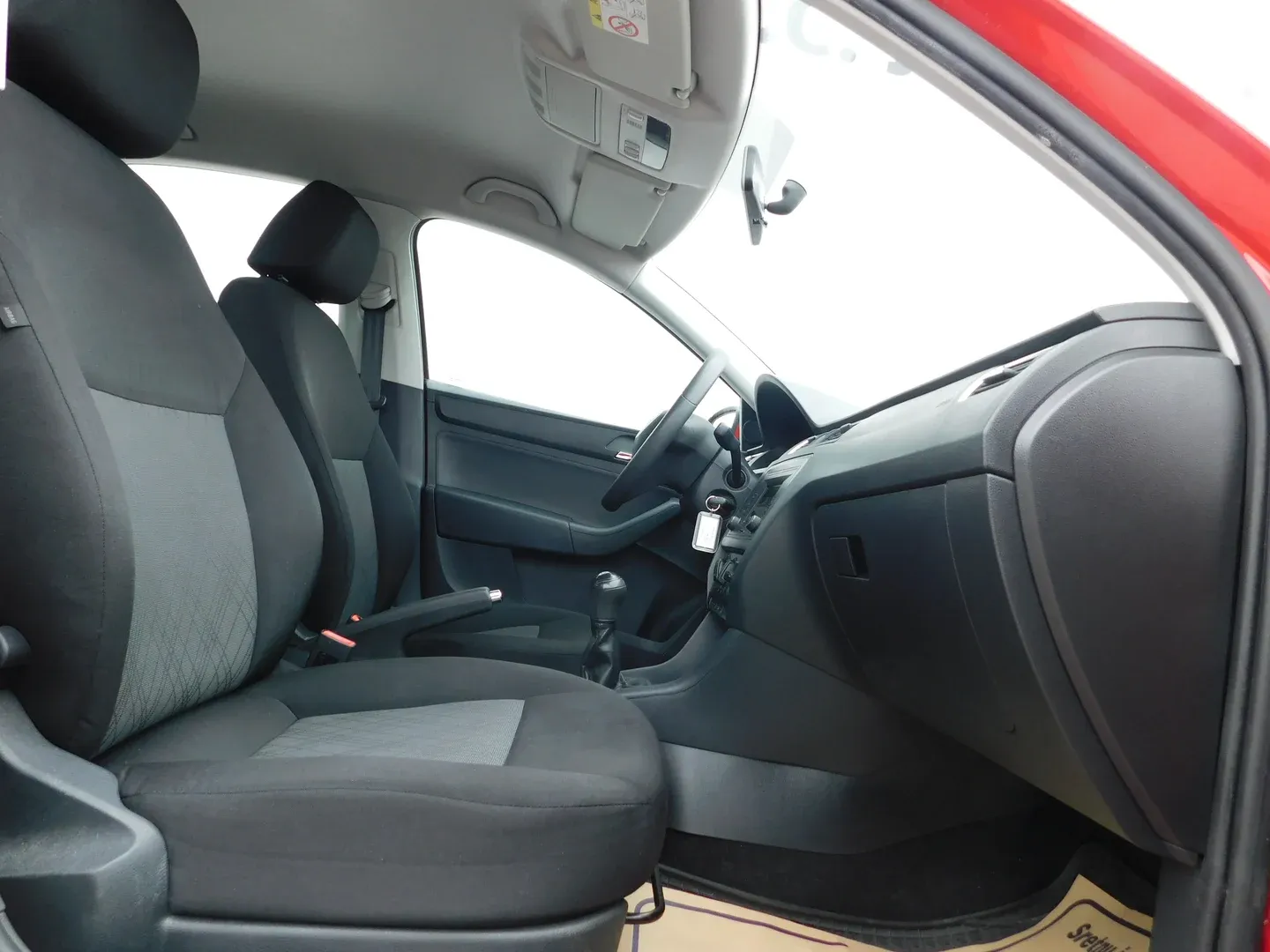 01669 seat toledo 1.4 tdi cr reference start&stop - slika 11