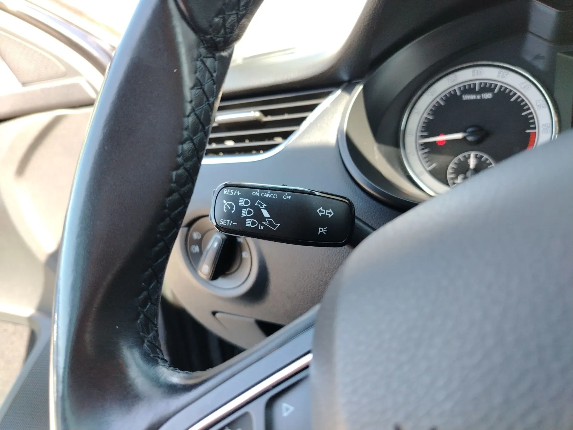 škoda octavia 1.6 tdi dsg - slika 17