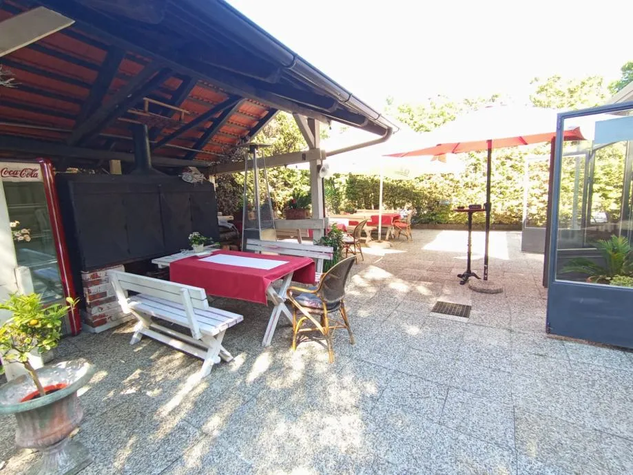 karlovac - katnica - restoran i stan, uhodano poslovanje (prodaja) - slika 23
