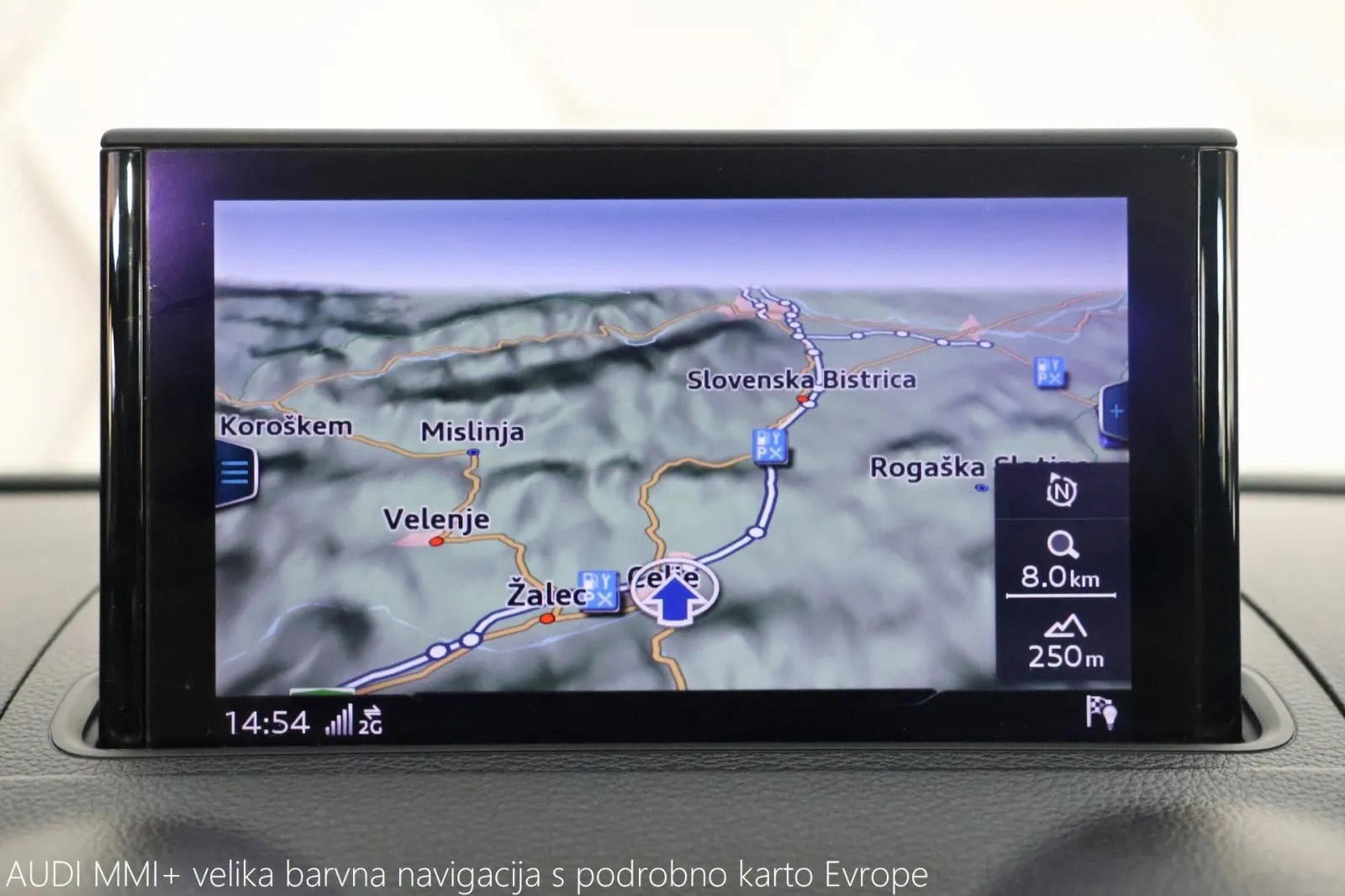 audi a3 sportback 2.0tdi s-tronic s-line 150km radar pano - slika 12