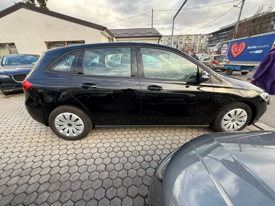 mercedes-benz b-klasa 160, parking kamera, radar, 4x garancije! - slika 11