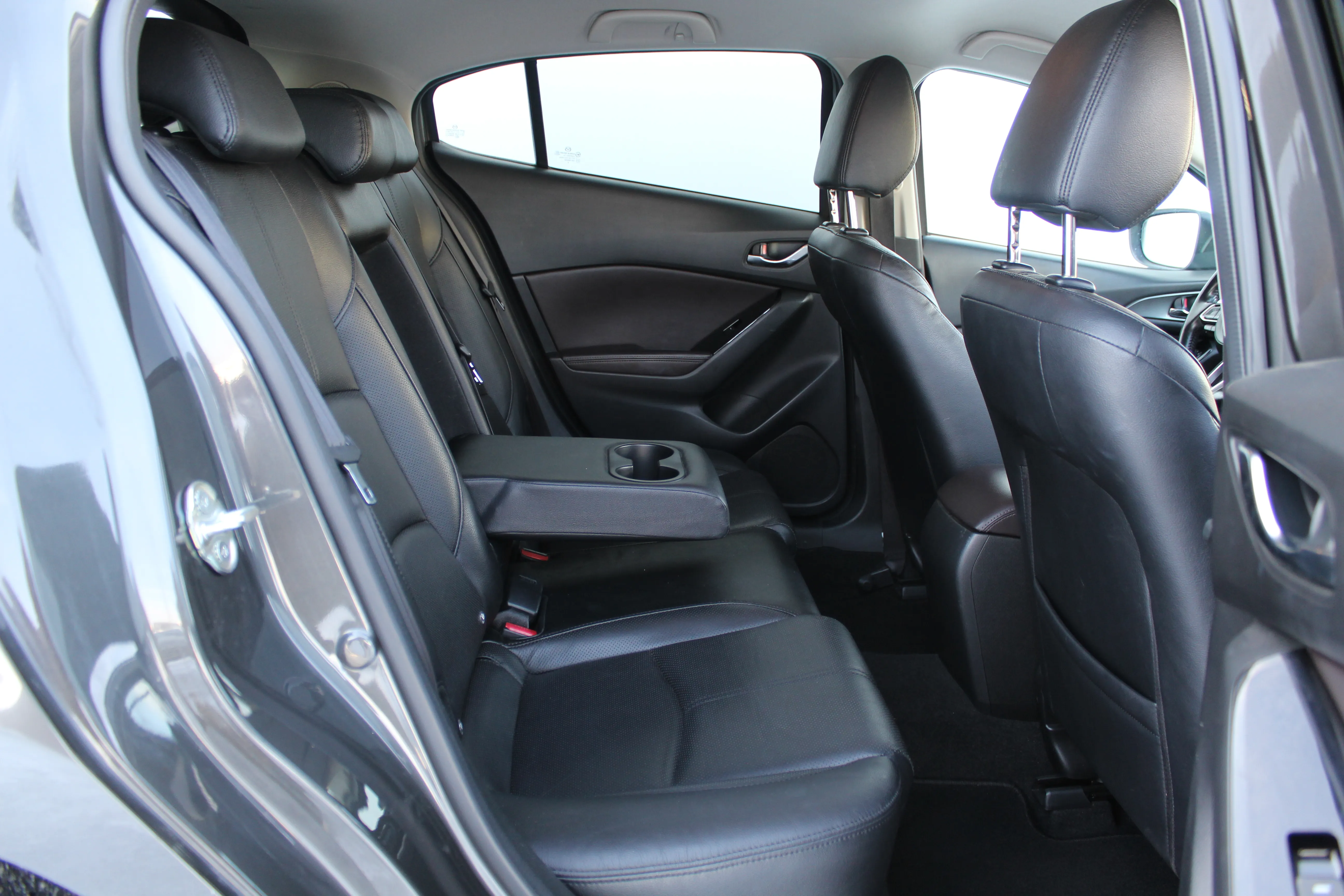 12984 mazda 3 cd150 attraction - slika 13