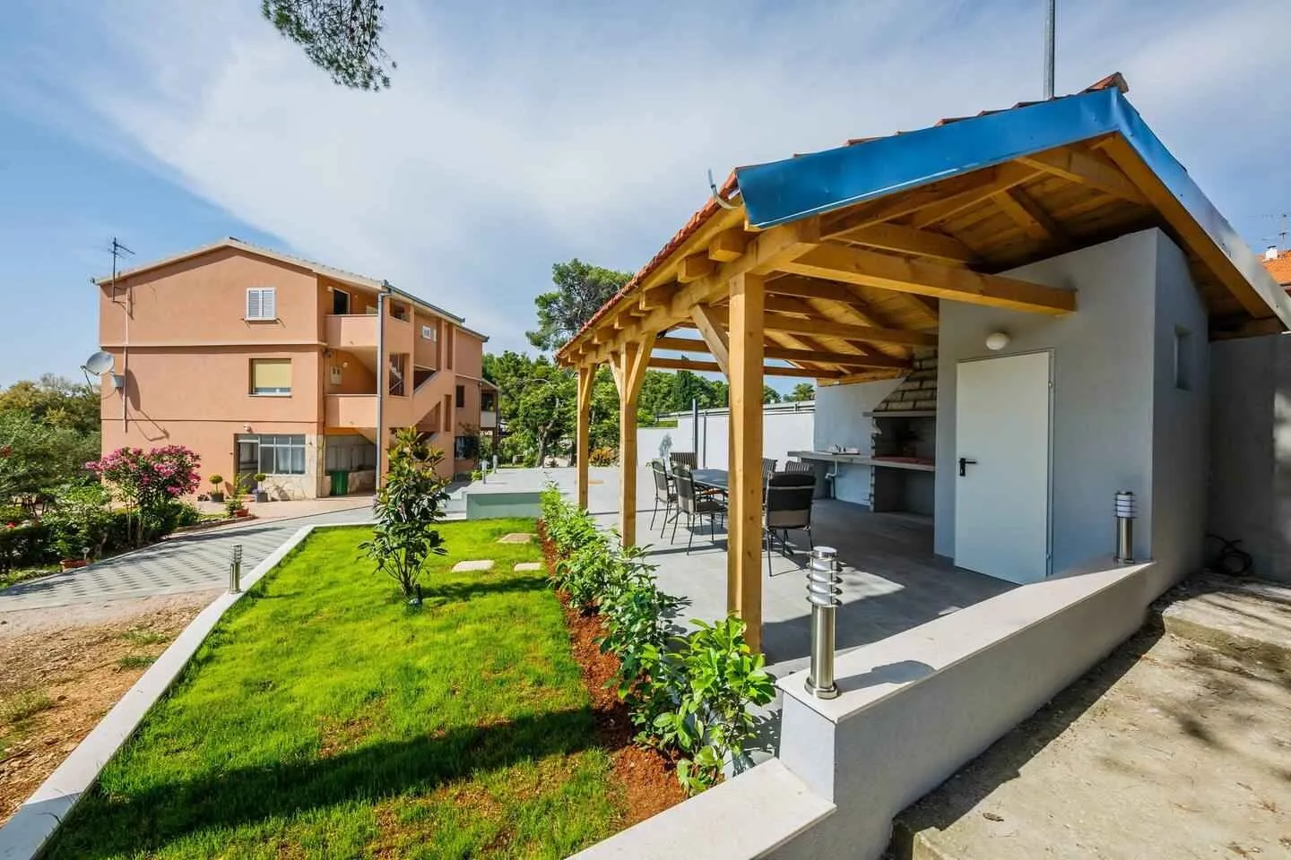 apartmani savin - slika 25