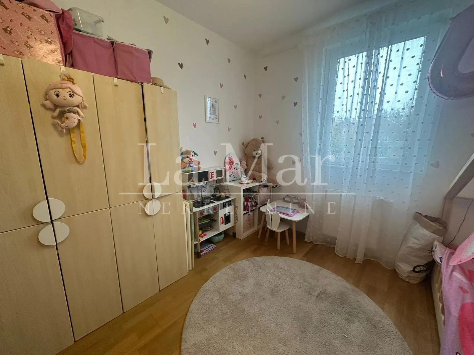 stenjevec, 3-sobni obiteljski stan 90m2 novije gradnje na 1 katu - slika 11