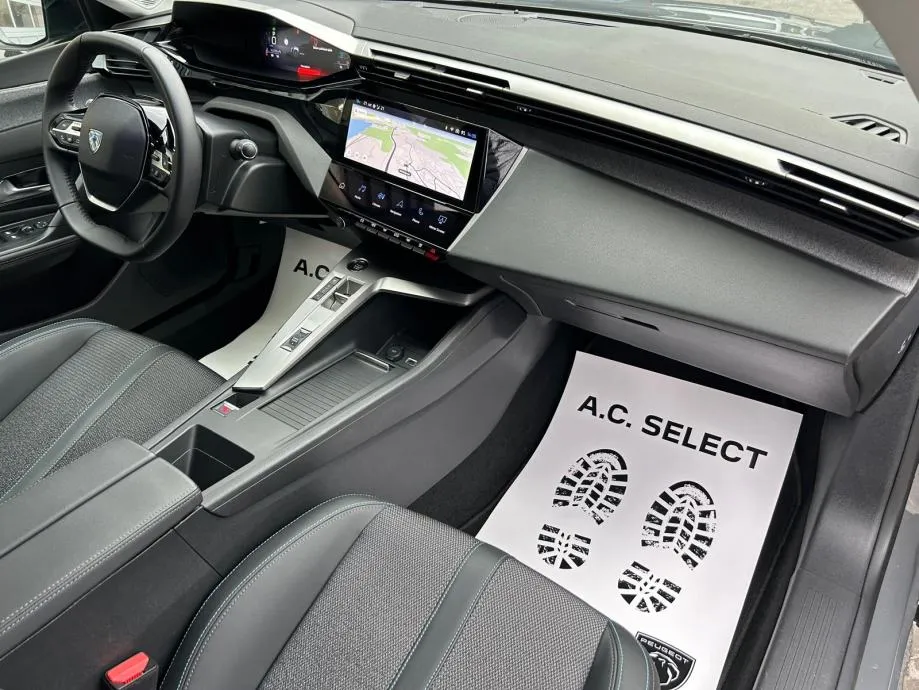 peugeot 408 hybrid 145 e-dcs6 - 2025. - 14.000 km - reg. 1 god! - slika 9