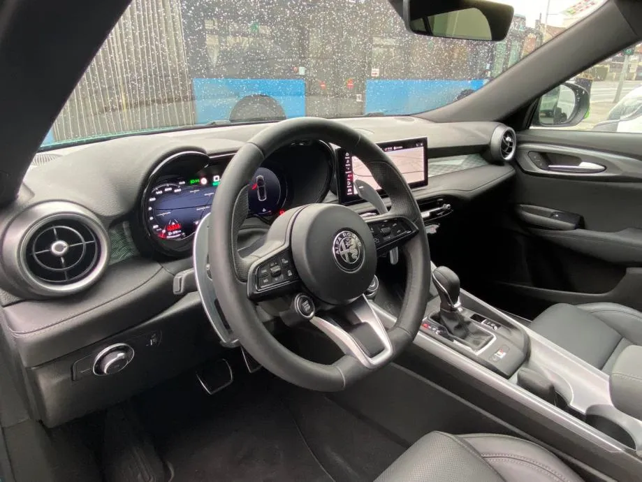 alfa romeo tonale 1.5 mhev automatik edizione speciale - slika 13