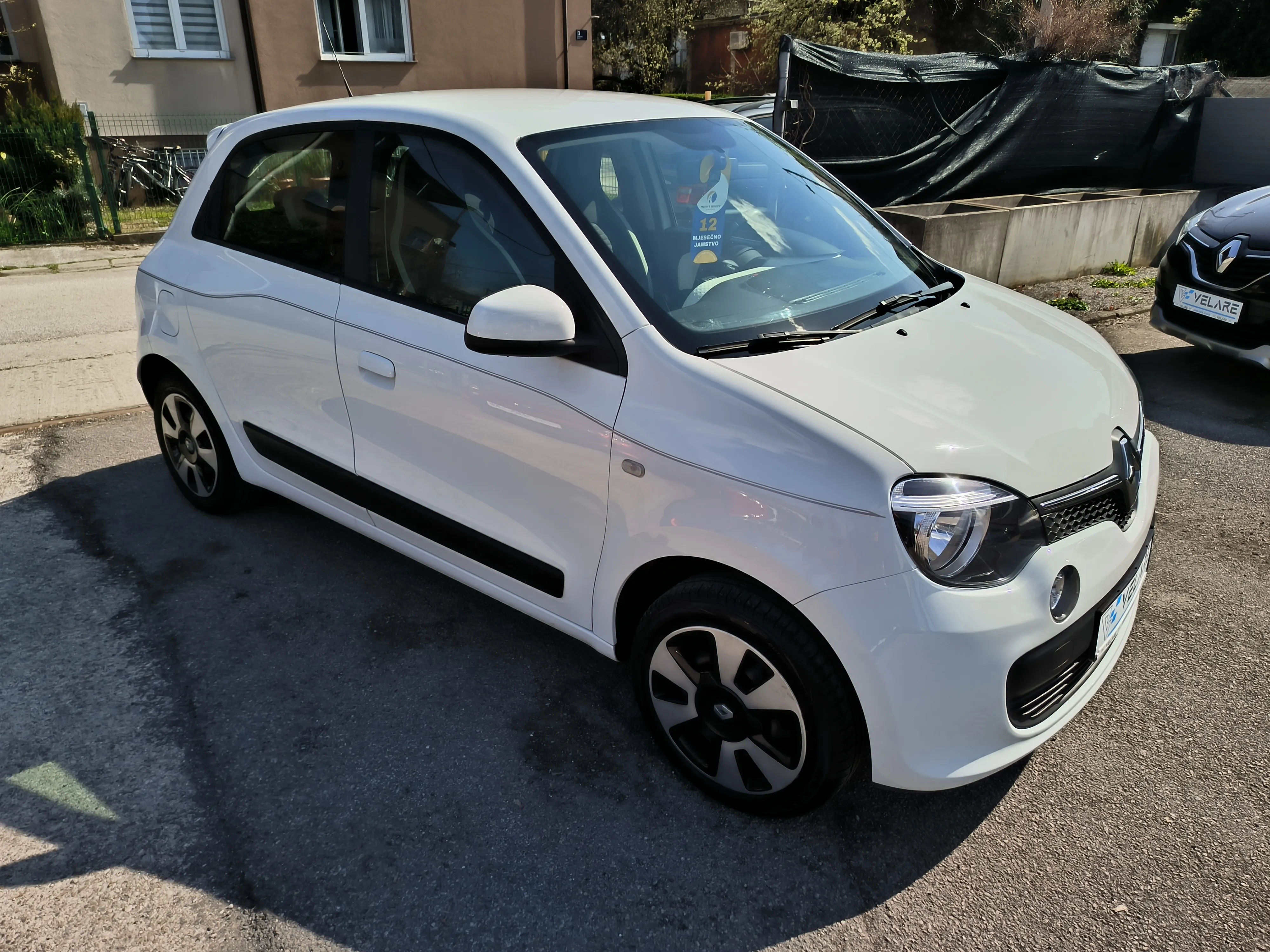 renault twingo 1.0 sce, dynamique, servisna, jamstvo, reg. 1 godinu - slika 4