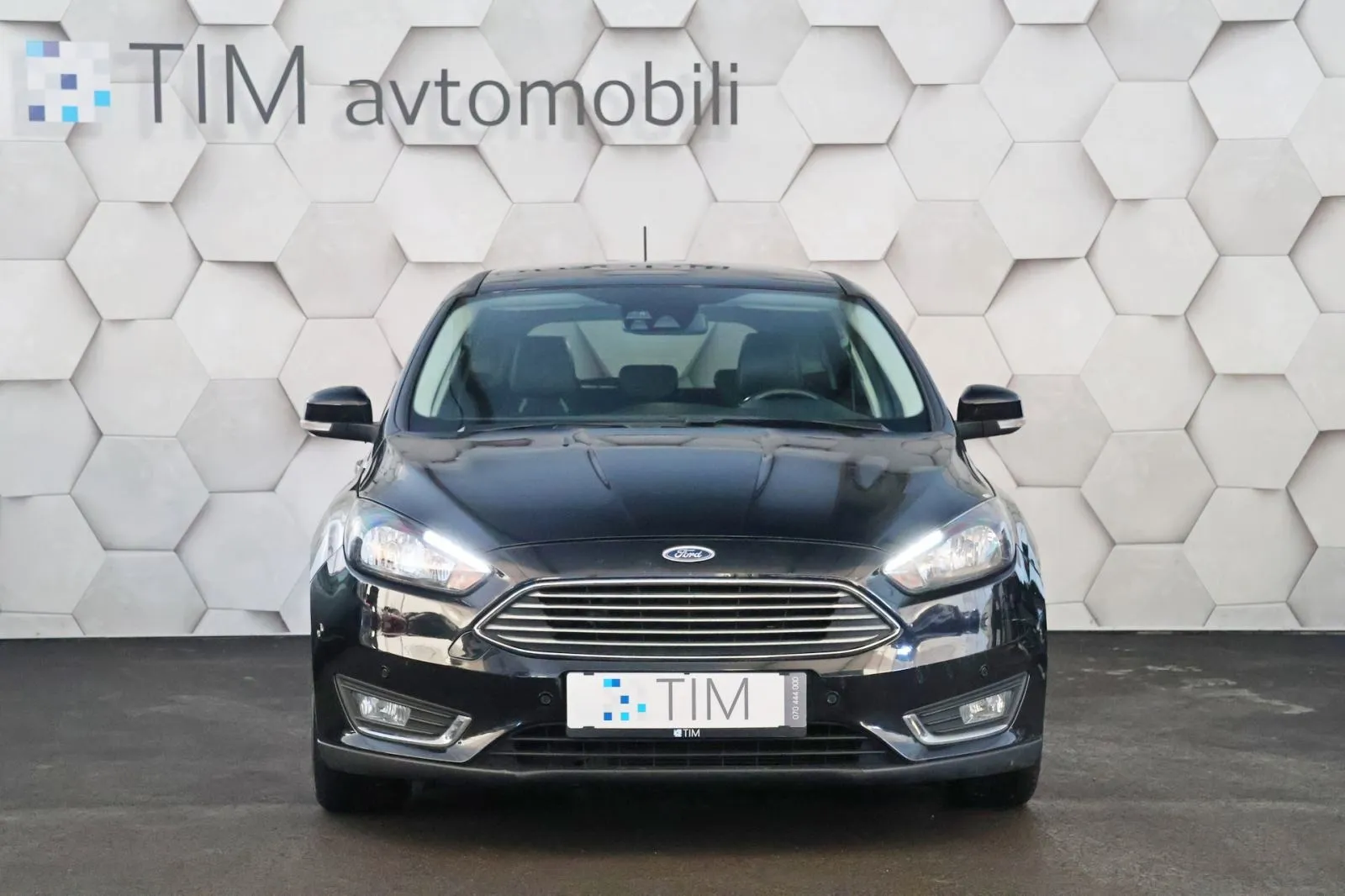 ford focus 1.5tdci powershift titanium 120km navi kamera - slika 5