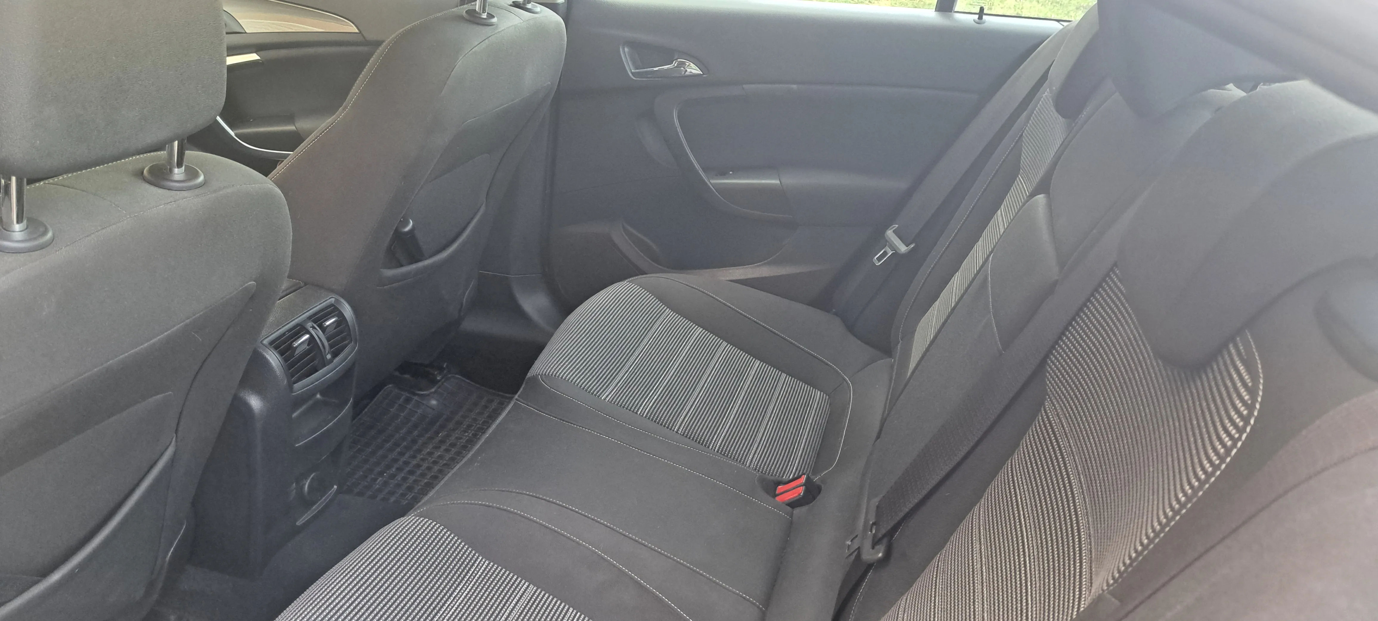 opel insignia, 2.0 cdti, 2014. godište, i. vlasnik - slika 5