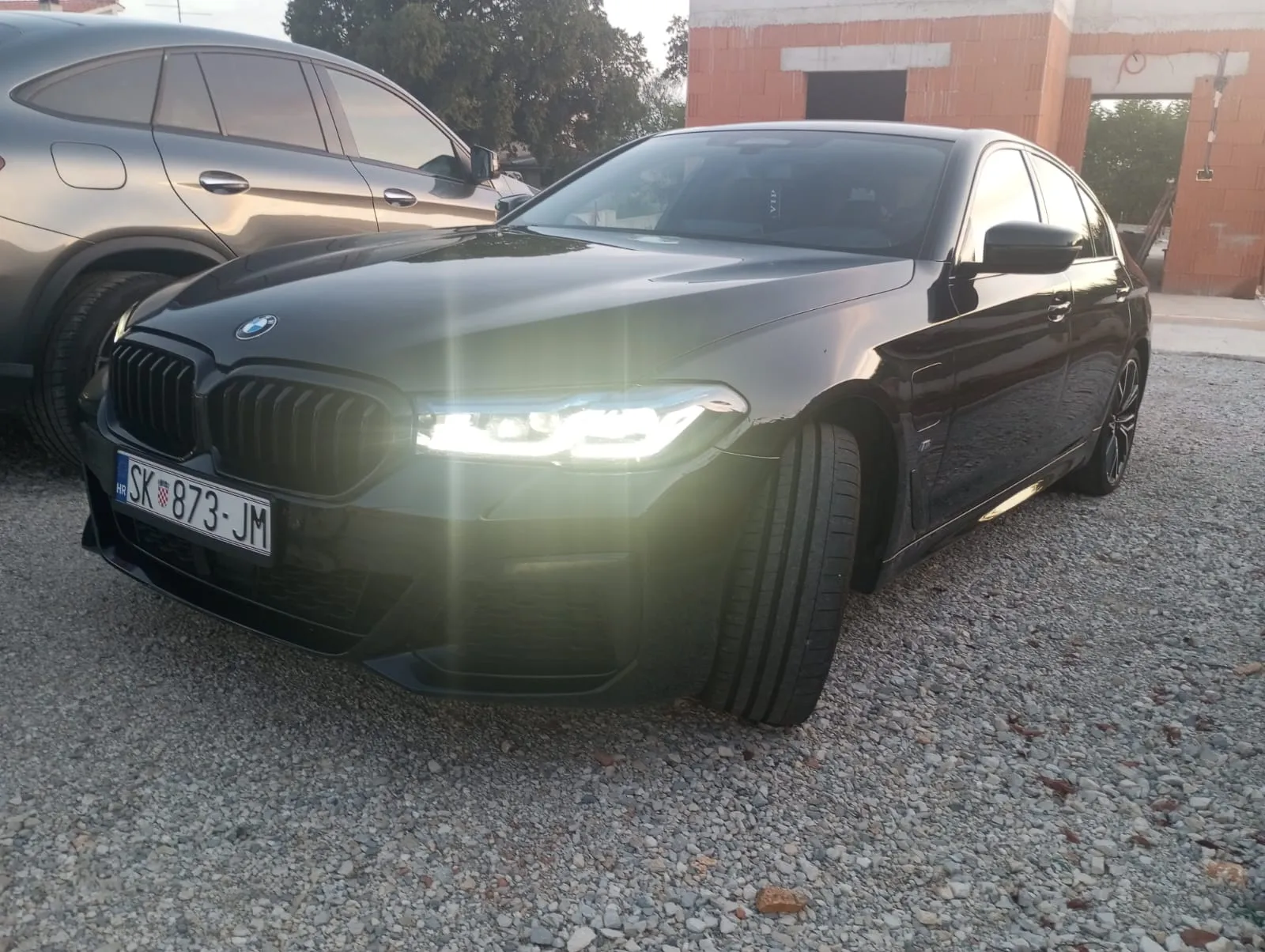 BMW 530e Plug-in Hybrid M Perfomanse Head Up 4 zonska klima* Leasing - Poreč