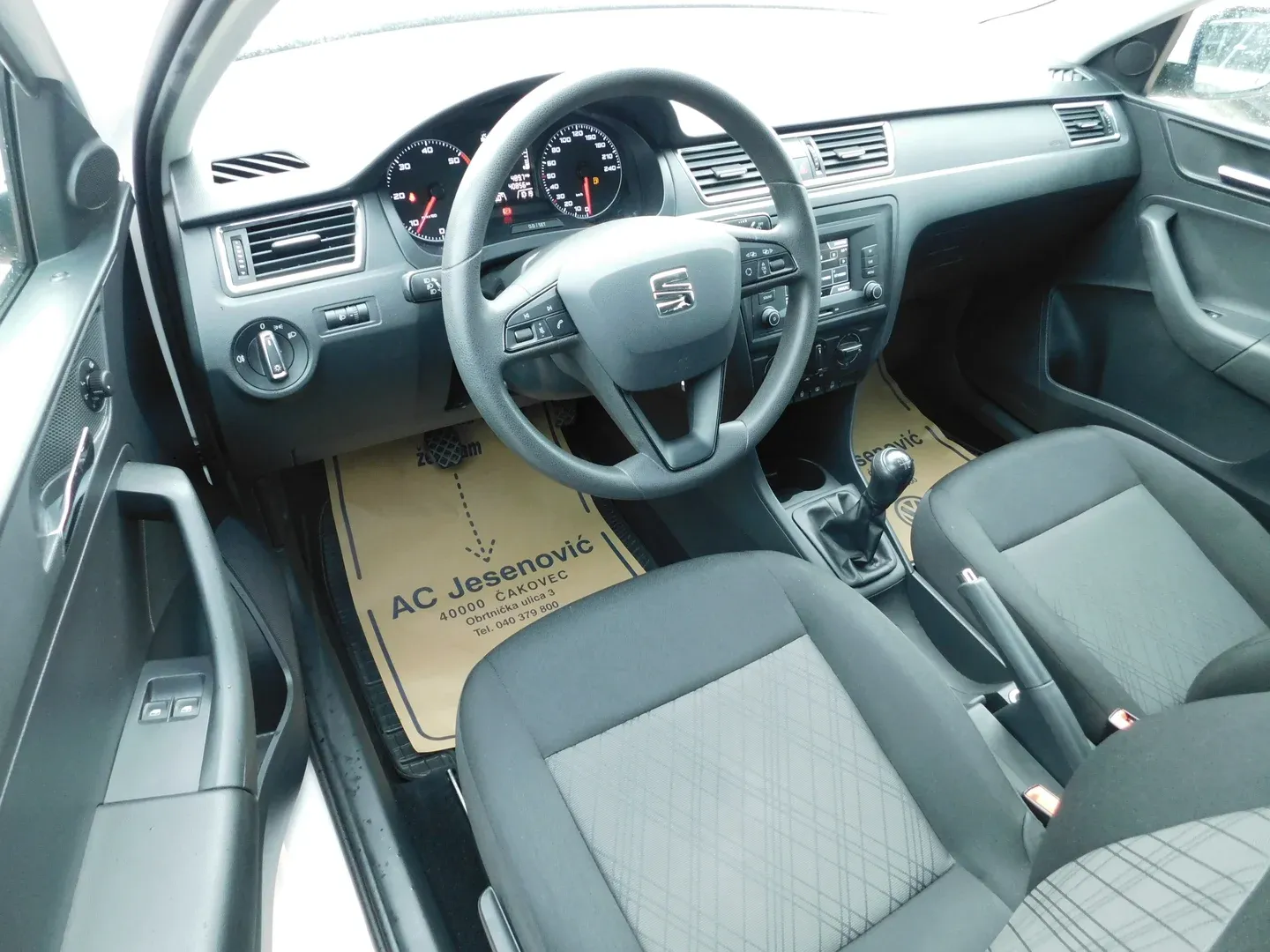 06017 seat toledo 1.4 tdi cr reference eco s&s - slika 8