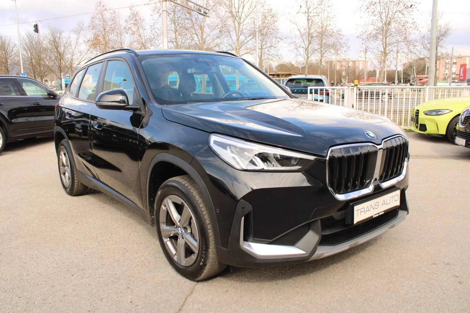 bmw x1 18d automatik *led, navigacija, kamera* - slika 3