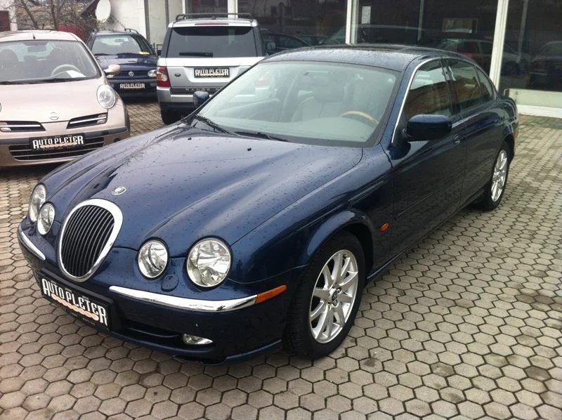 Jaguar S-Type 2.5 V6 AUTOMATIK - Zagreb