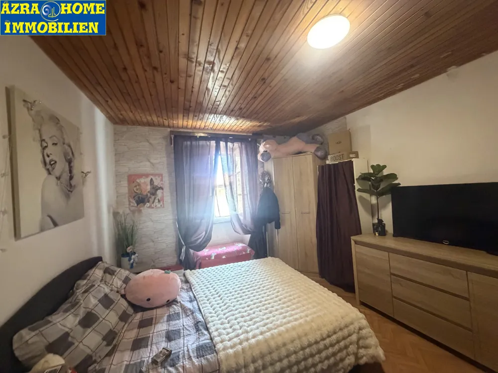 sveti lovreč, dvoetažni stan 105 m2 ( prizemlje i prvi kat ), u centru - slika 13