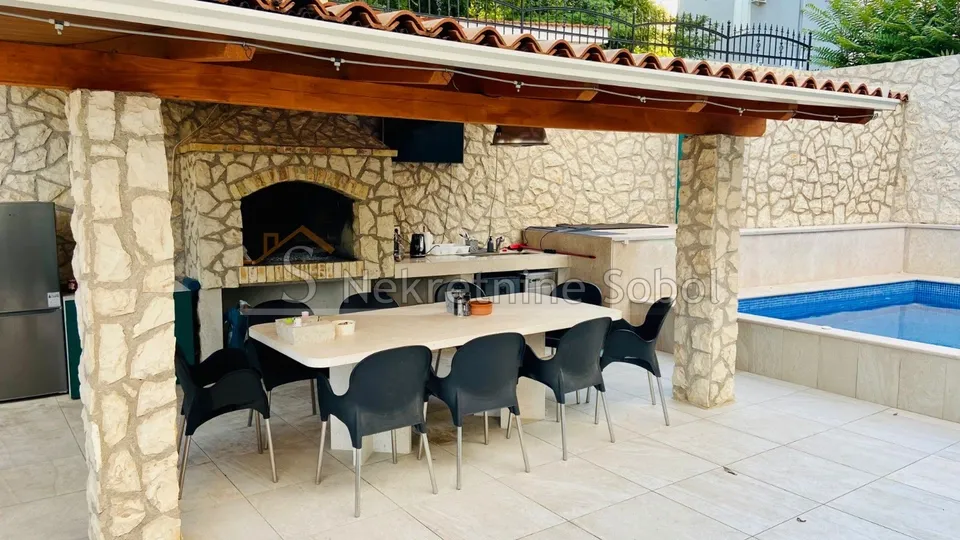 nerezine, otok lošinj - kuća, 180 m2 prodaja - slika 5