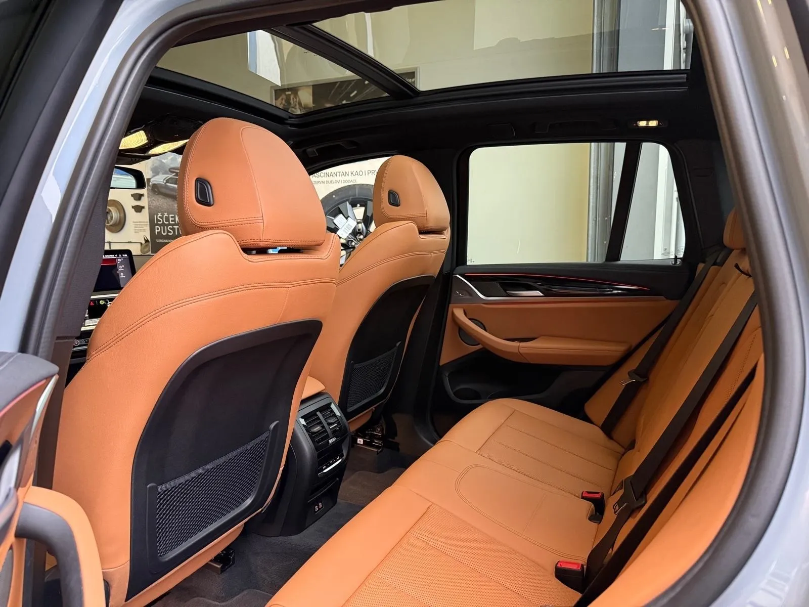 bmw x3 xdrive20d m-sport - slika 10