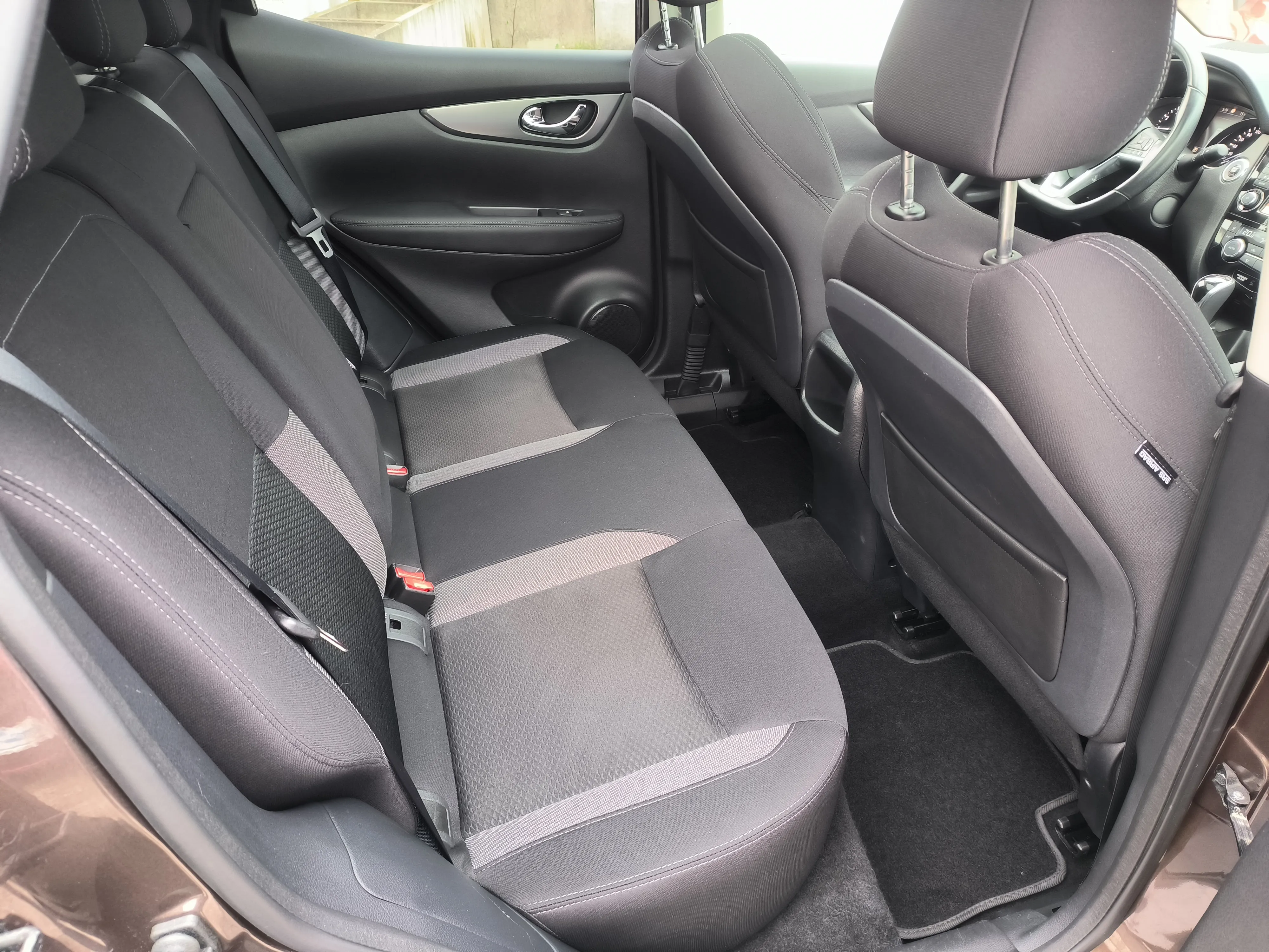 nissan qashqai 1,3 dig-t 160ks, automatik, servisna, jamstvo, reg. 1 g - slika 15
