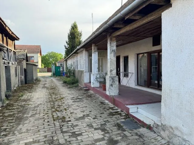 62. borovo, partizanska 22, kuća 228 m2+5 zgrada 511 m2 ok.1919m2 - slika 3