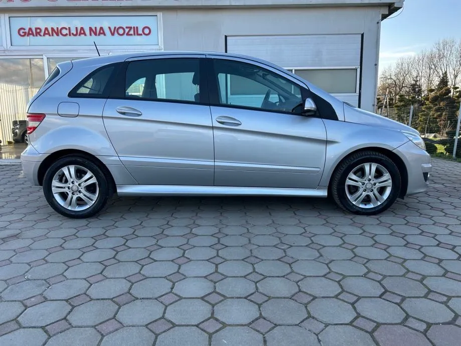 mercedes b 180 cdi 2010.,klima, servis, park senz, 5-vrata, alu, led - slika 4
