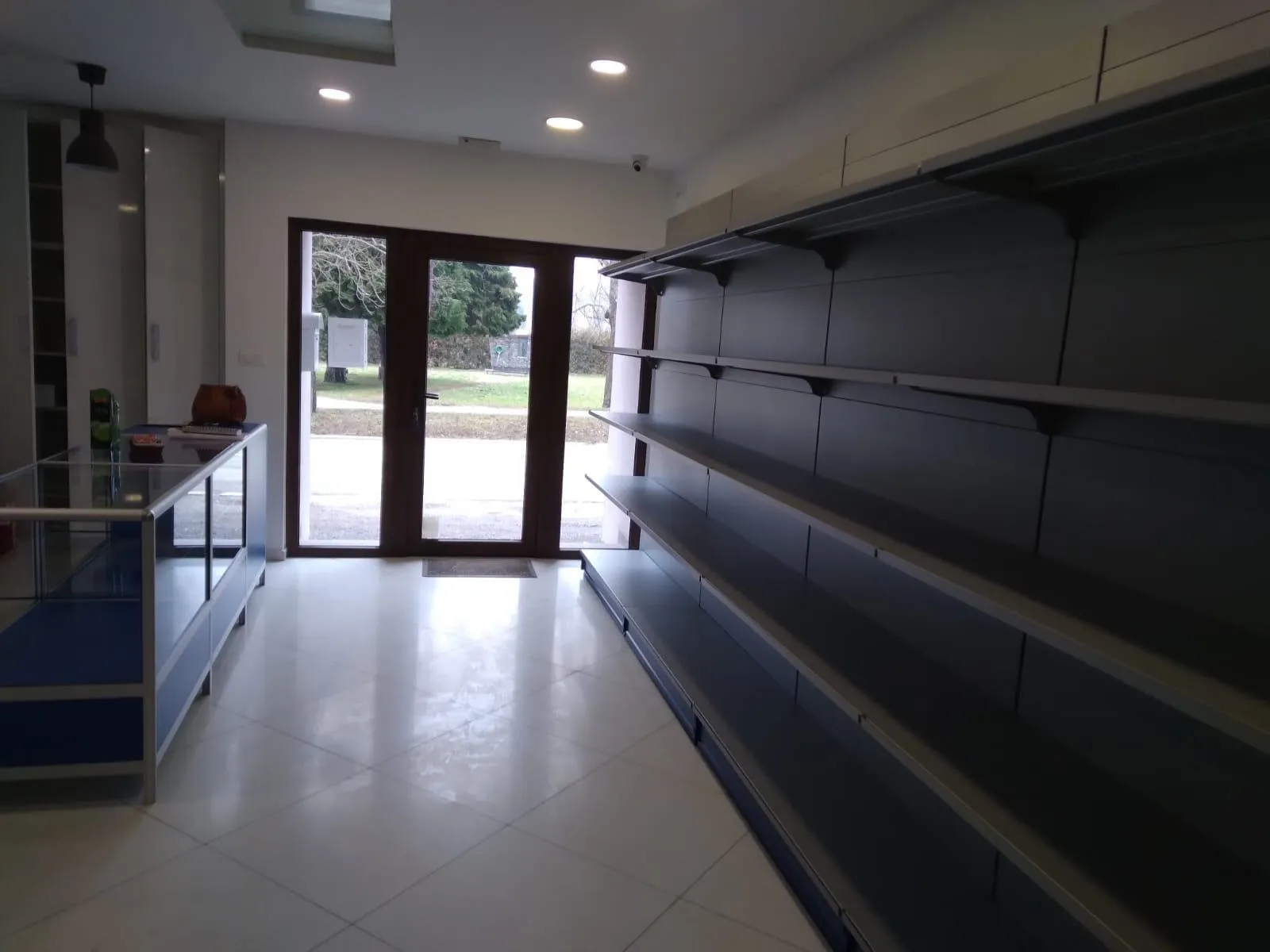 poslovni prostor: donja stubica, centar, ulični lokal, 73 m2 (prodaja) - slika 22