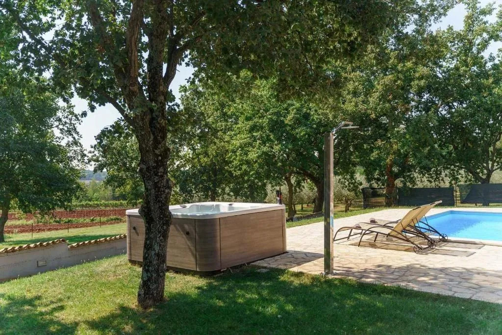 poreč-vila na prodaji sa bazenom (prodaja) - slika 3