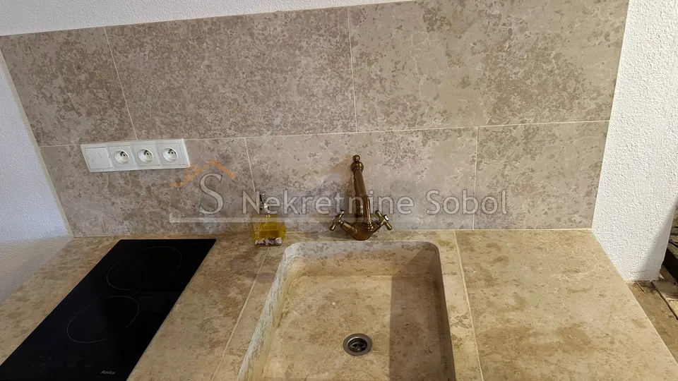 nerezine, otok lošinj - kuća, 180 m2 prodaja - slika 25