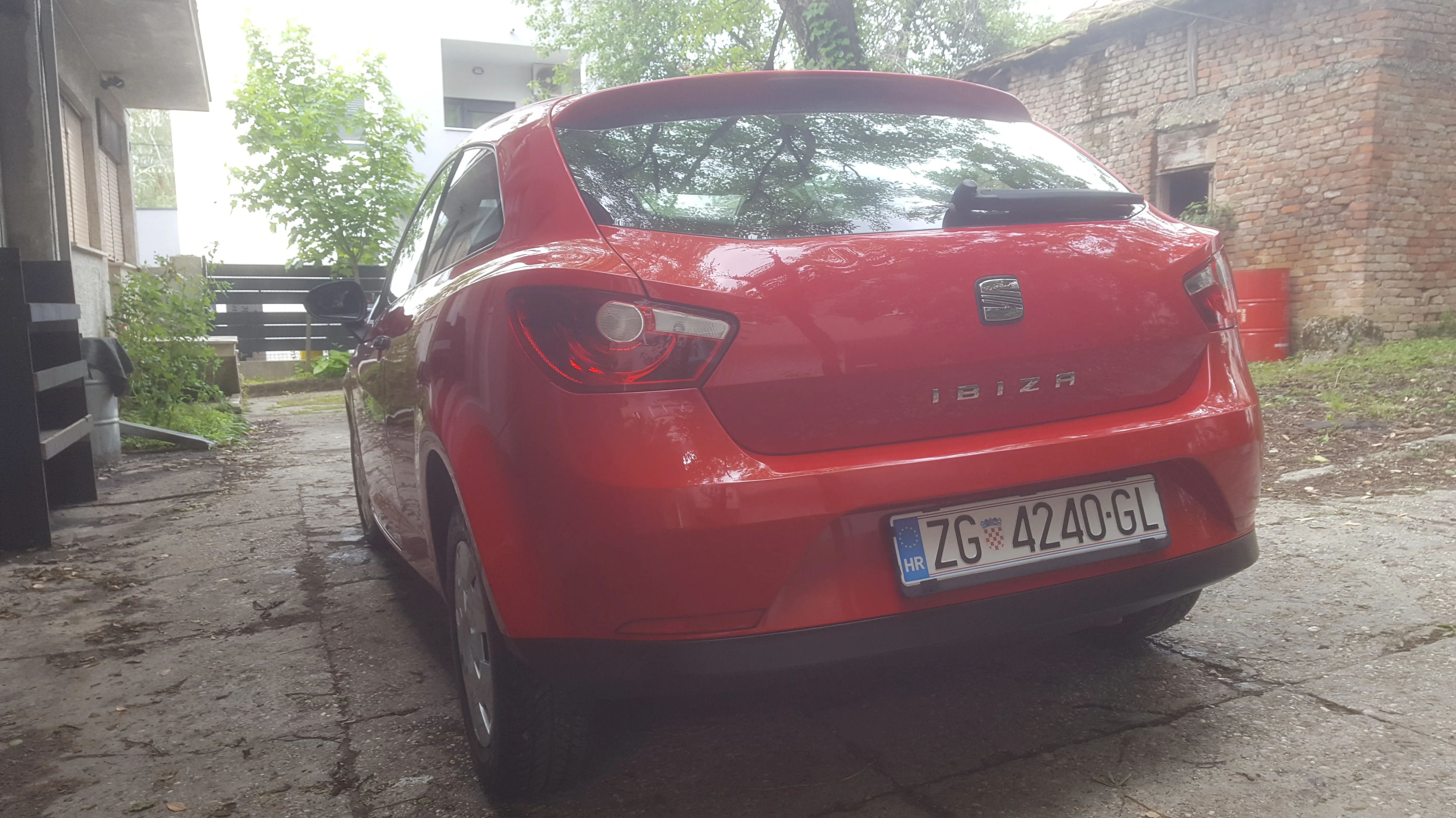 seat ibiza 1.2 benz reg.godinu dana - slika 4